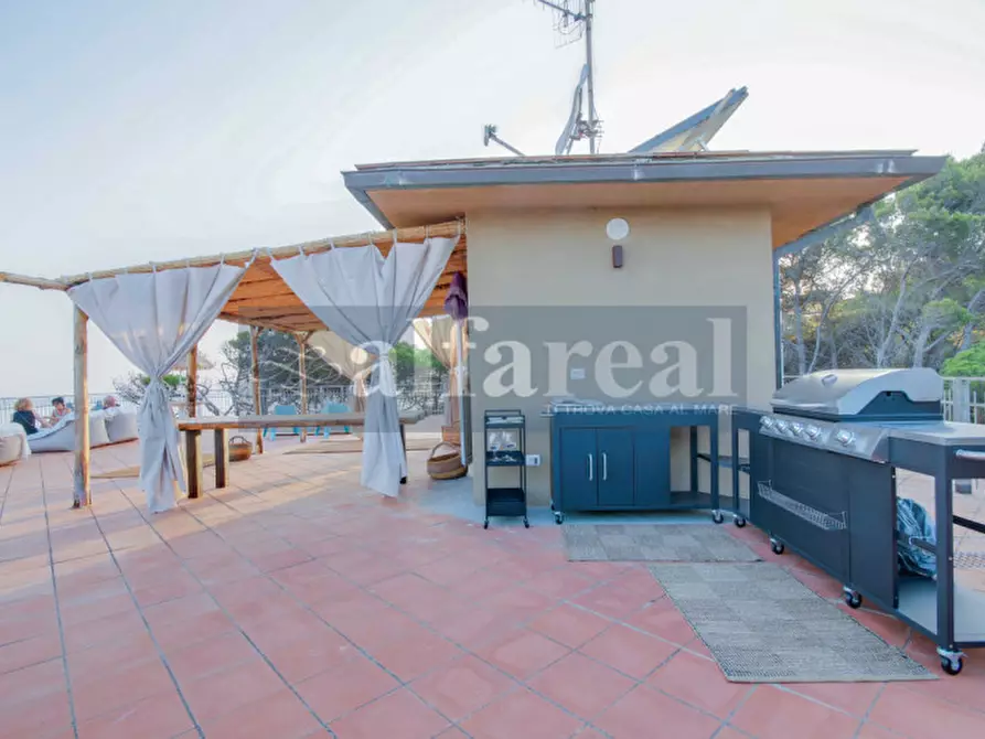 Immagine 51 di Villa in vendita  a Castiglione Della Pescaia