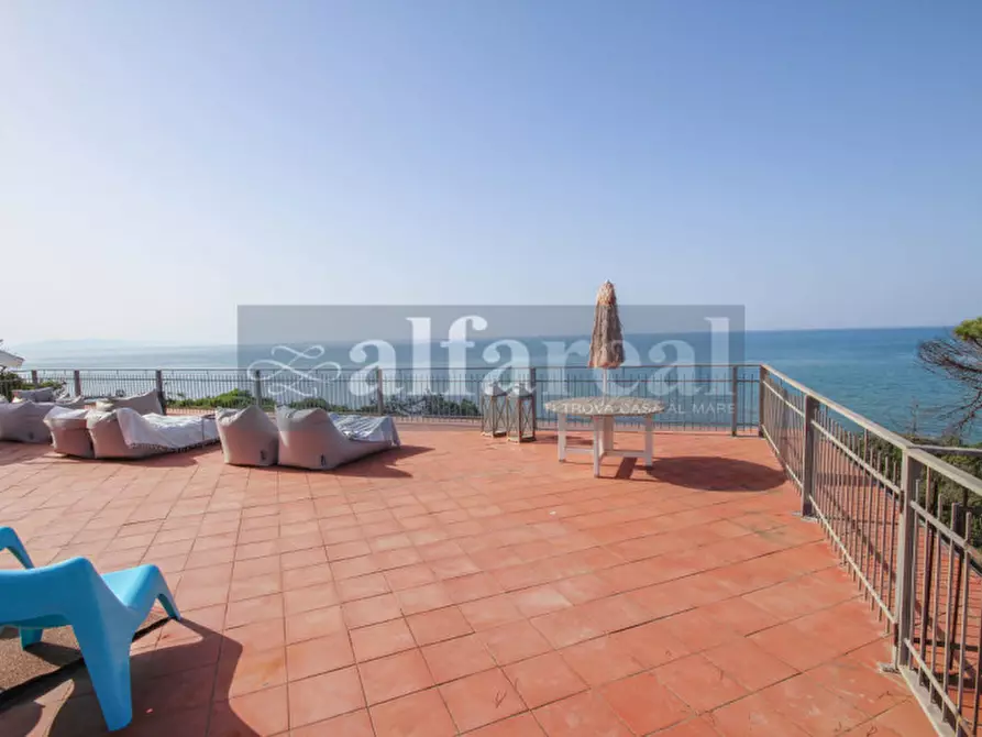 Immagine 65 di Villa in vendita  a Castiglione Della Pescaia