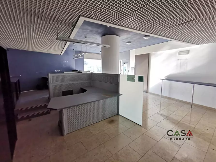 Immagine 2 di Negozio in affitto  in Piazza della Vittoria a Cordenons