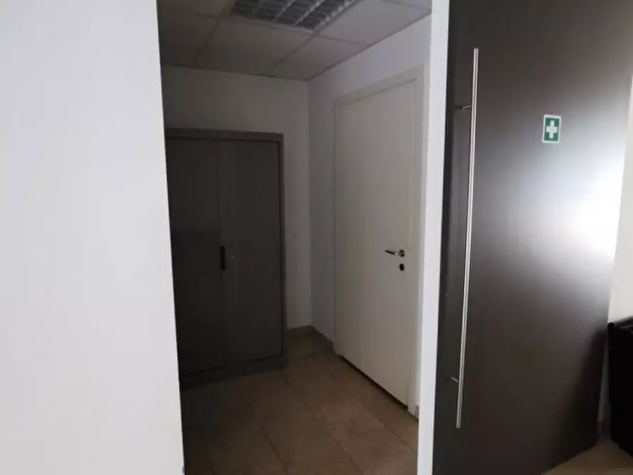 Immagine 6 di Negozio in affitto  in Piazza della Vittoria a Cordenons