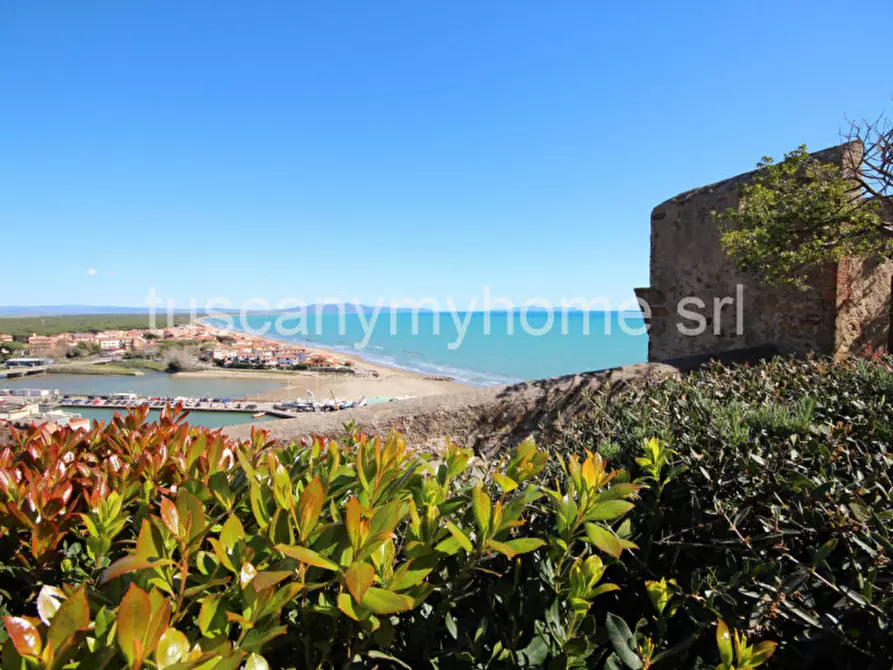 Immagine 18 di Appartamento in vendita  in Via delle Batterie, 27 a Castiglione Della Pescaia