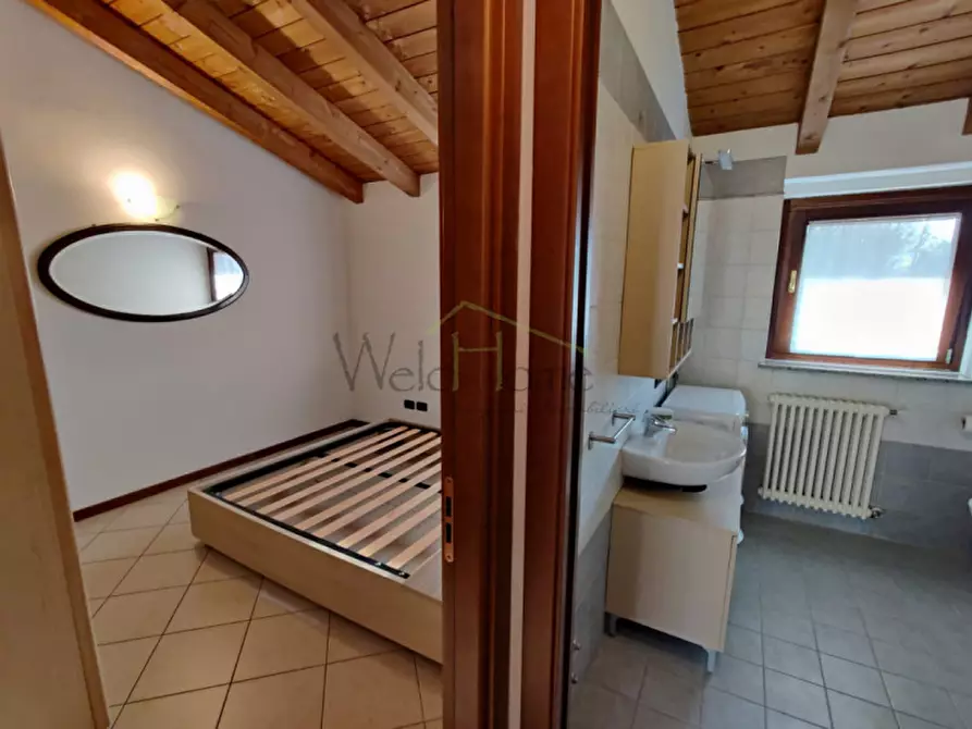 Immagine 9 di Appartamento in affitto  in Via Molinara a Albavilla