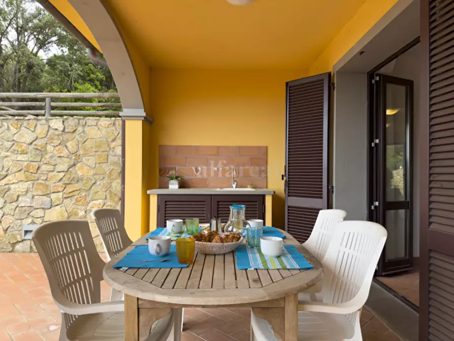 Immagine 6 di Appartamento in vendita  in località Serignano a Castiglione Della Pescaia