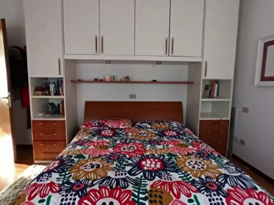 Immagine 4 di Appartamento in vendita  in Via Giove a Nove