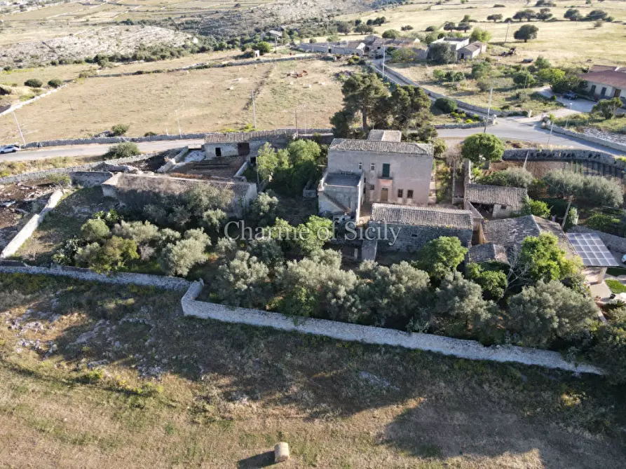 Immagine 30 di Villa in vendita  in Contrada Quartarella a Modica