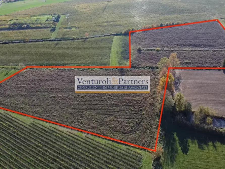 Immagine 1 di Terreno in vendita  in Via San Rocco a Lonato del Garda