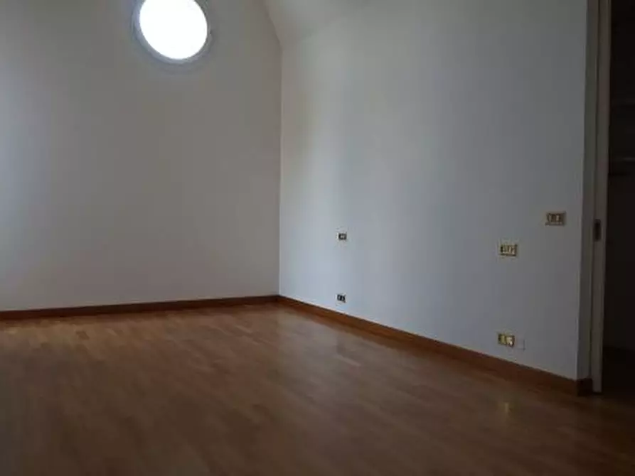 Immagine 11 di Casa indipendente in affitto  in Corso Mazzini a Marostica