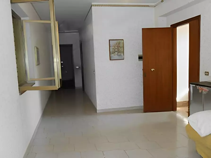 Immagine 4 di Villa in vendita  in Via Salvatore Foderaro 20 a Lamezia Terme