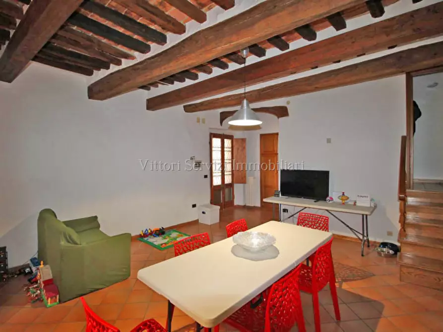 Immagine 4 di Casa quadrifamiliare in vendita  a Rapolano Terme