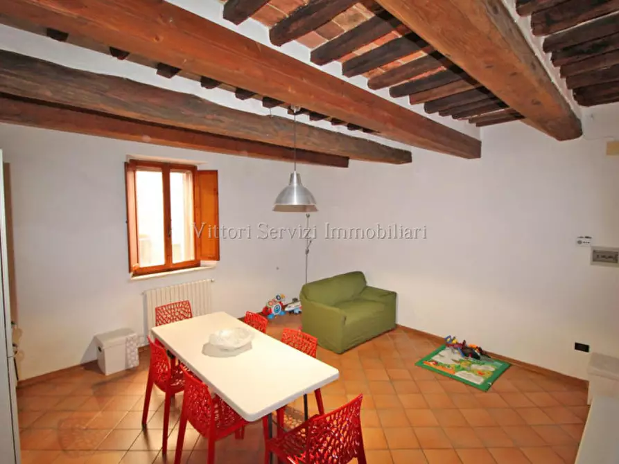 Immagine 5 di Casa quadrifamiliare in vendita  a Rapolano Terme