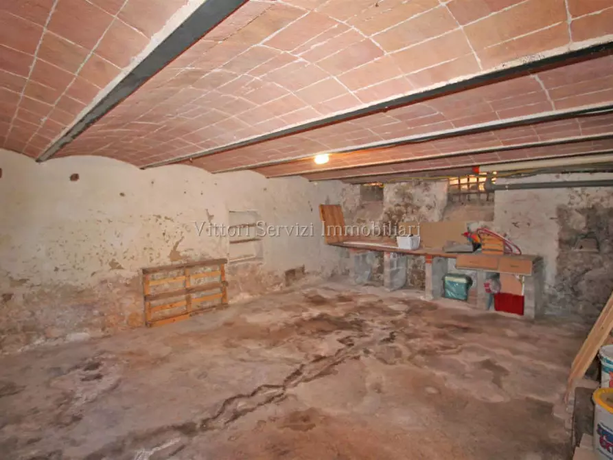 Immagine 17 di Casa quadrifamiliare in vendita  a Rapolano Terme