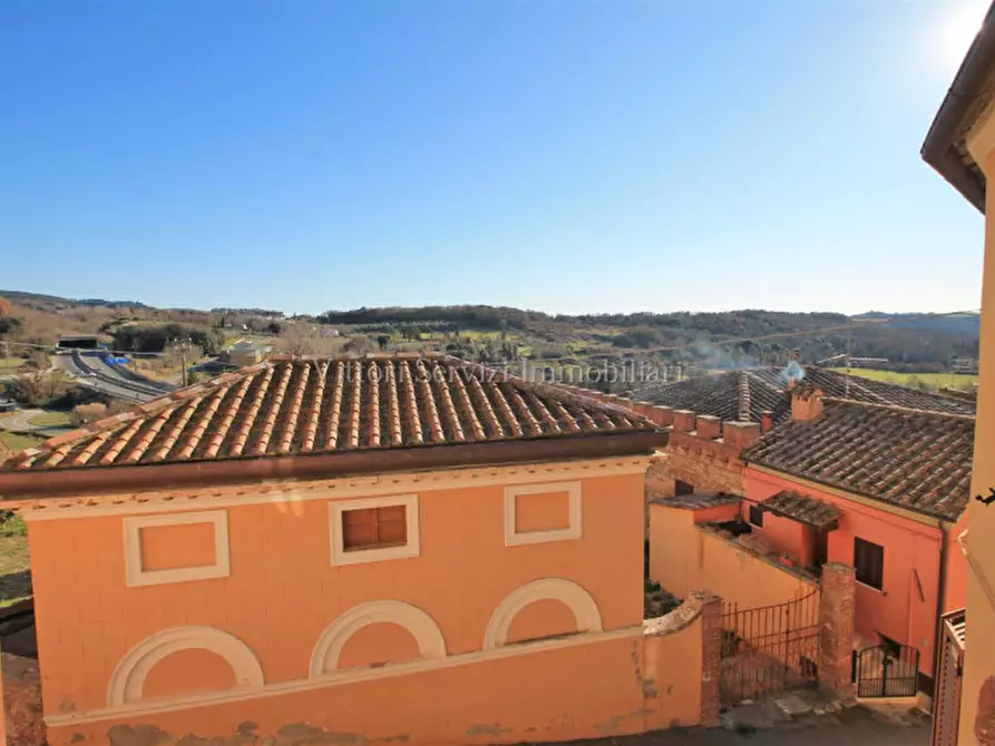 Immagine 23 di Casa quadrifamiliare in vendita  a Rapolano Terme