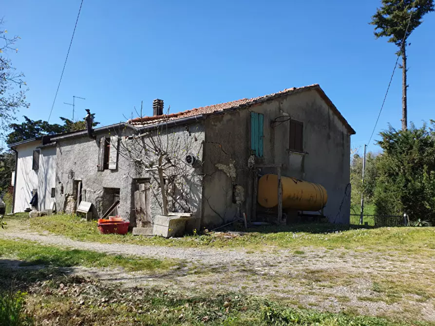 Immagine 1 di Rustico / casale in vendita  in Via Provinciale a Rimini
