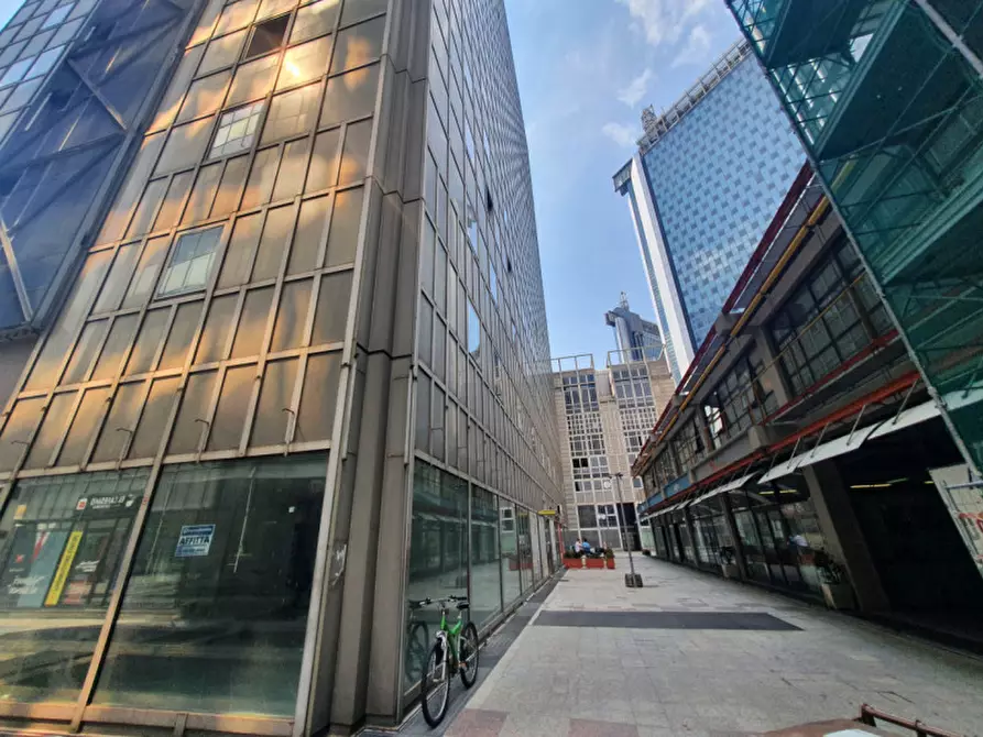 Immagine 8 di Ufficio in vendita  in Centro Direzionale a Napoli