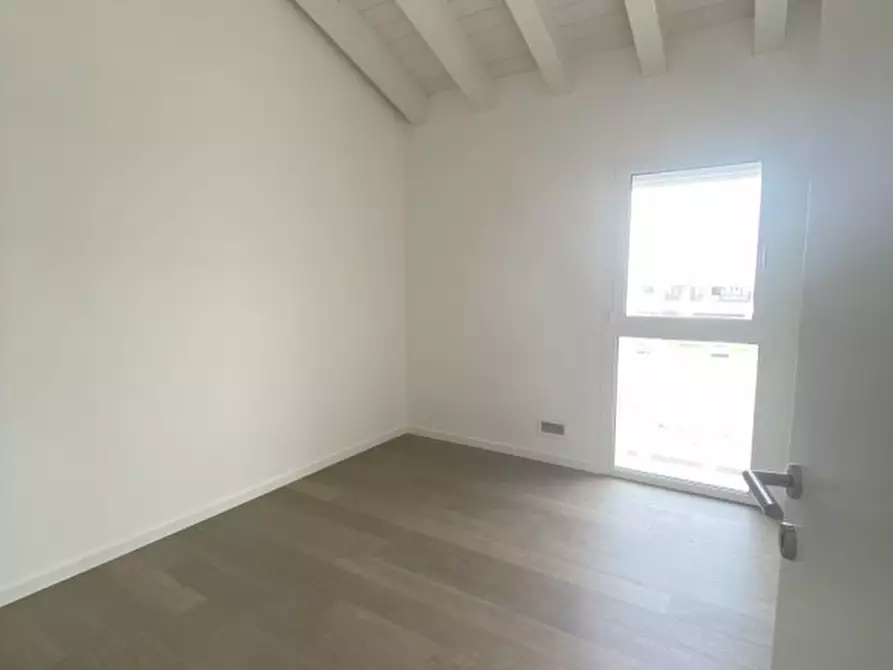 Immagine 12 di Attico in vendita  in via venezia a Vigonza