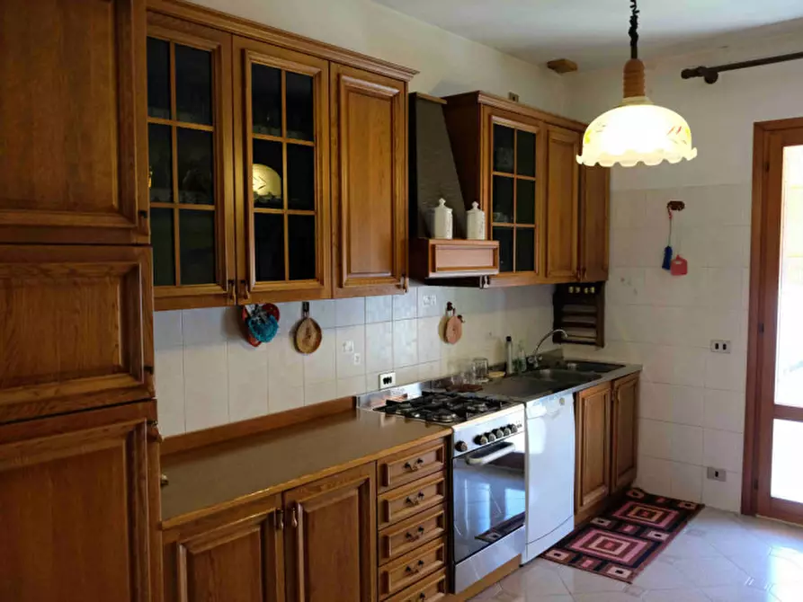 Immagine 21 di Palazzo in vendita  in piazza maggiore, 20 a Este