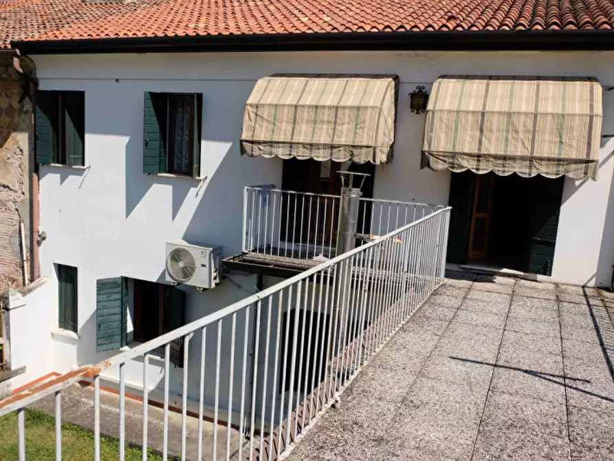 Immagine 28 di Palazzo in vendita  in piazza maggiore, 20 a Este