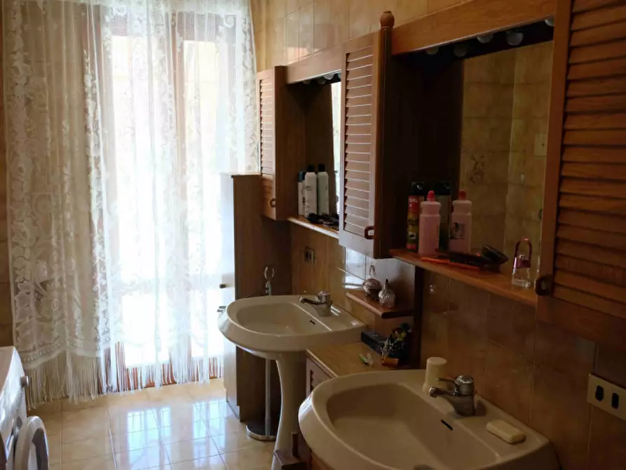 Immagine 23 di Palazzo in vendita  in piazza maggiore, 20 a Este