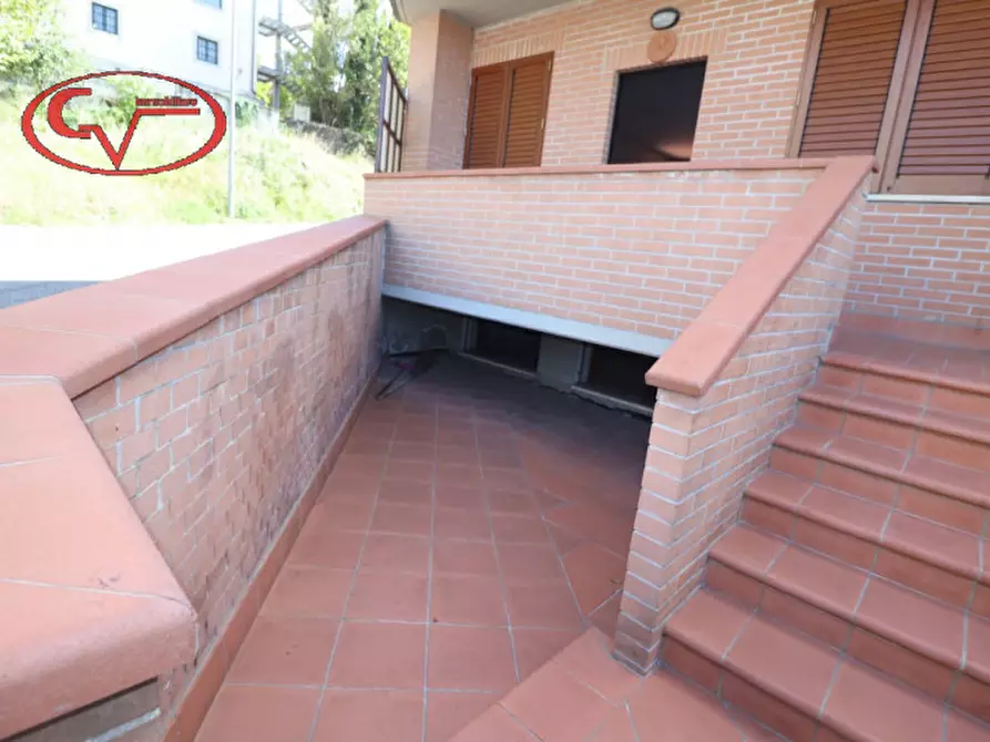 Immagine 3 di Villetta a schiera in vendita  in via pestello a Montevarchi