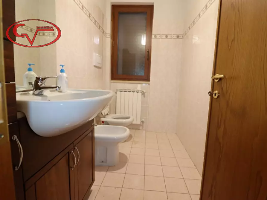 Immagine 5 di Villetta a schiera in vendita  in via pestello a Montevarchi