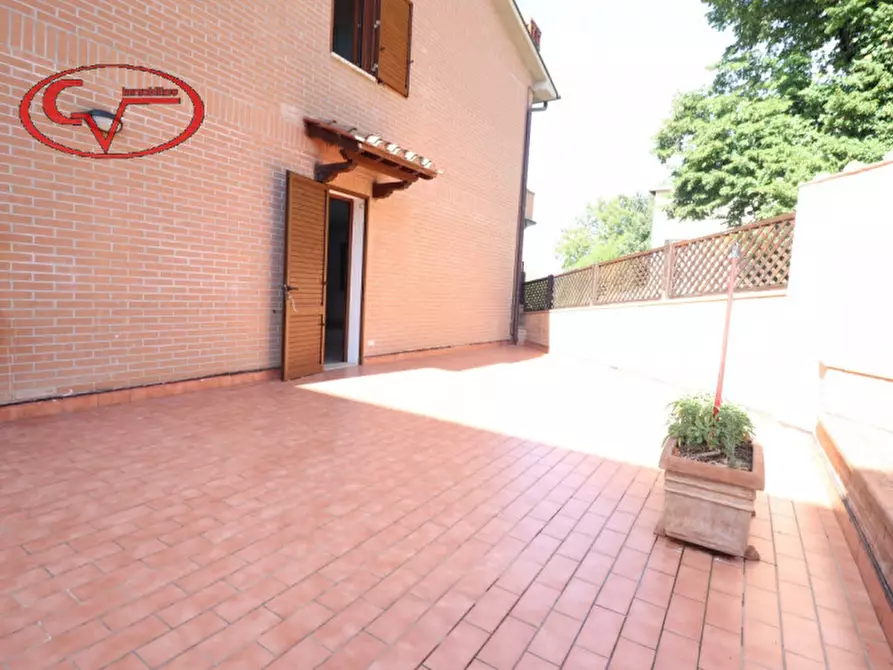 Immagine 21 di Villetta a schiera in vendita  in via pestello a Montevarchi