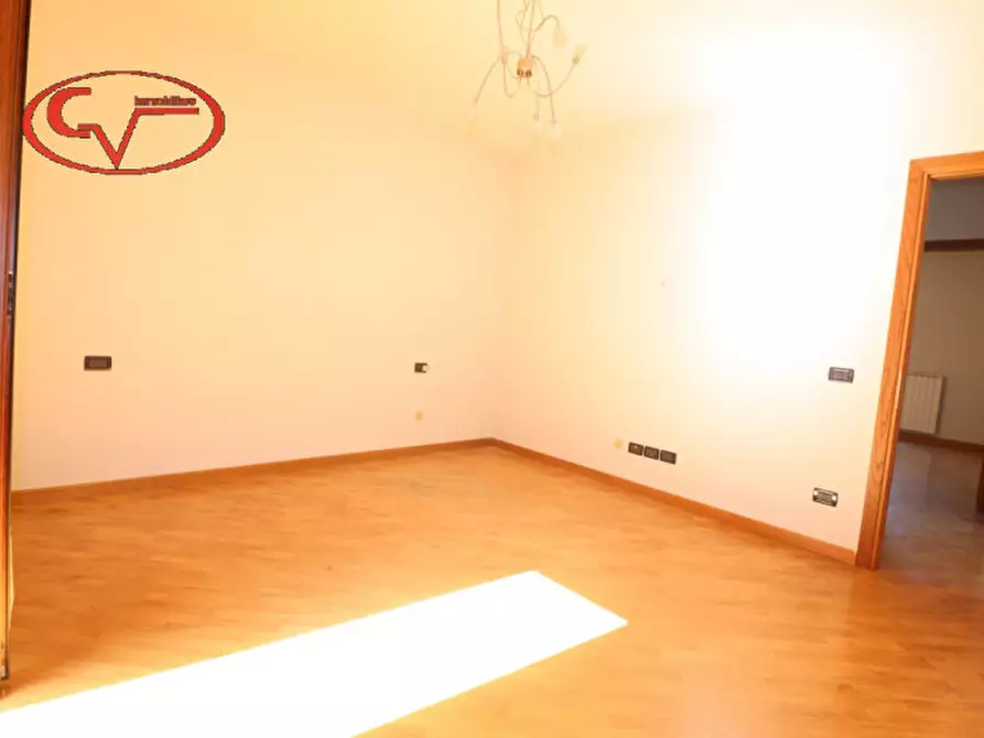 Immagine 28 di Villetta a schiera in vendita  in via pestello a Montevarchi