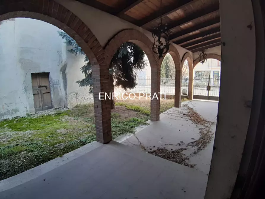 Immagine 5 di Terreno in vendita  a Nove