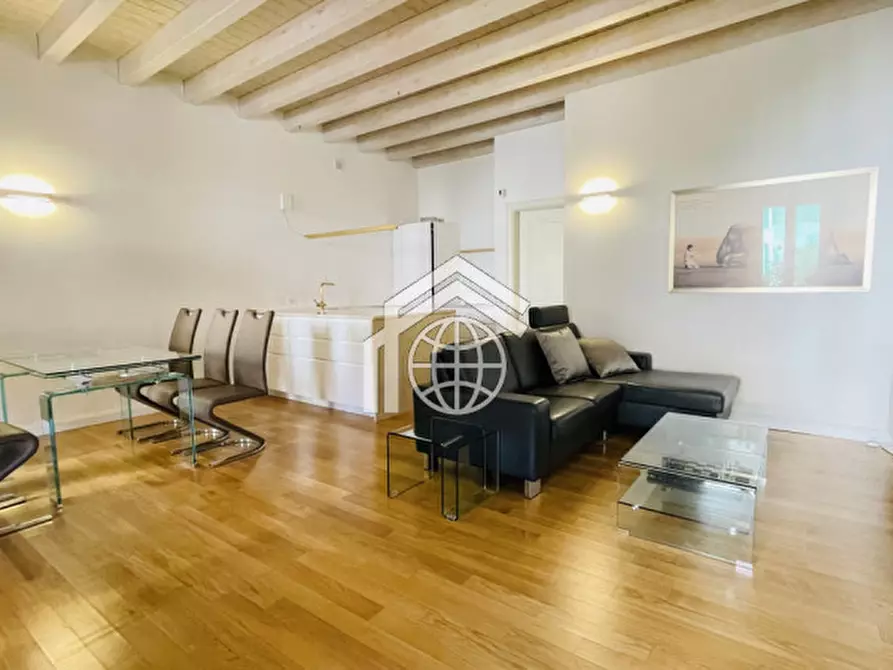 Immagine 1 di Appartamento in affitto  in via vedrine a Polpenazze Del Garda