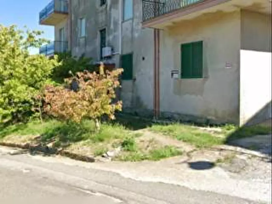 Immagine 2 di Palazzo in vendita  in Via San Bartolo a Santa Caterina Albanese
