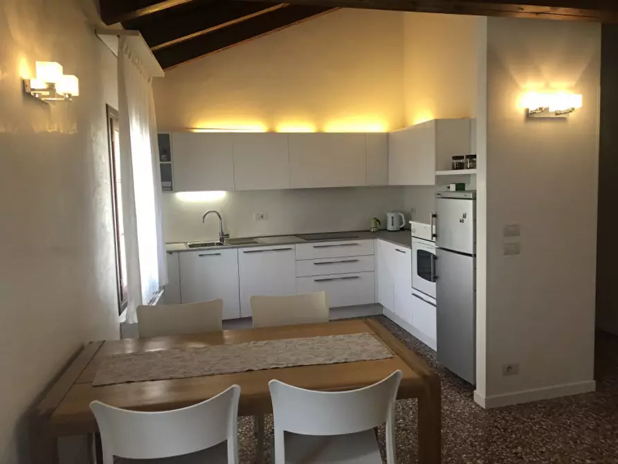 Immagine 1 di Appartamento in vendita  in via tempesta 40 a Noale