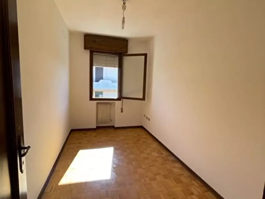 Immagine 9 di Appartamento in affitto  a Mestrino