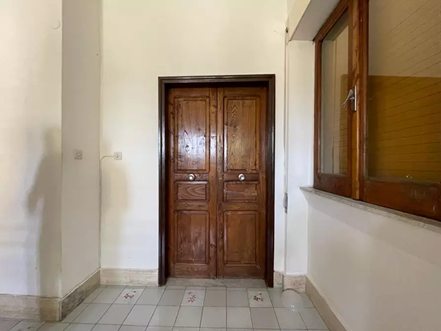 Immagine 12 di Appartamento in vendita  a Tramutola