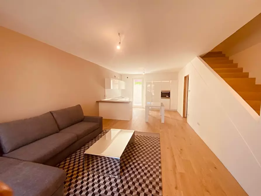 Immagine 3 di Villetta a schiera in vendita  in Via Roma a Rossano Veneto