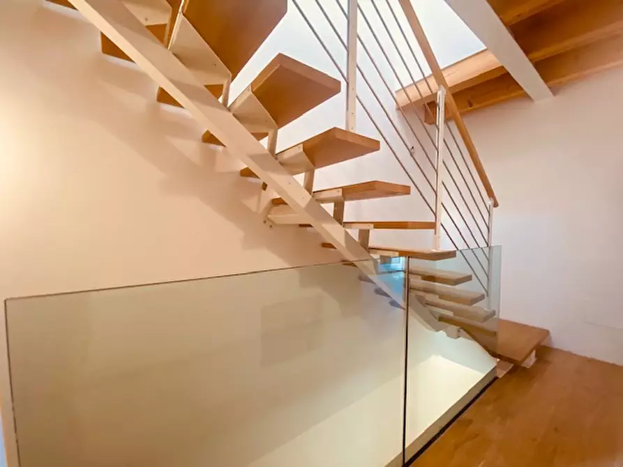 Immagine 9 di Villetta a schiera in vendita  in Via Roma a Rossano Veneto