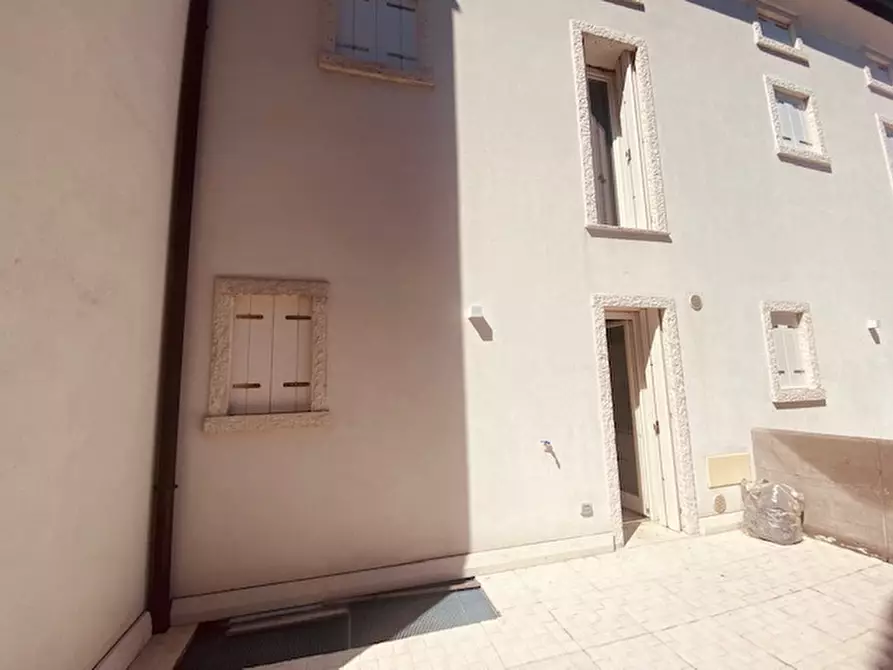 Immagine 15 di Villetta a schiera in vendita  in Via Roma a Rossano Veneto