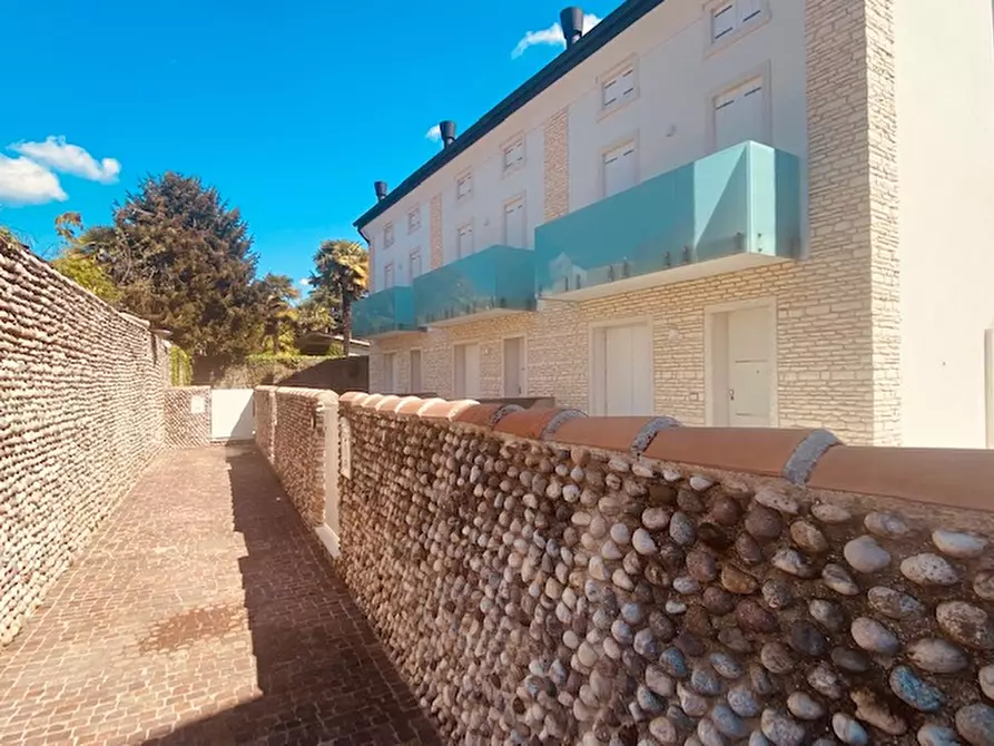 Immagine 19 di Villetta a schiera in vendita  in Via Roma a Rossano Veneto