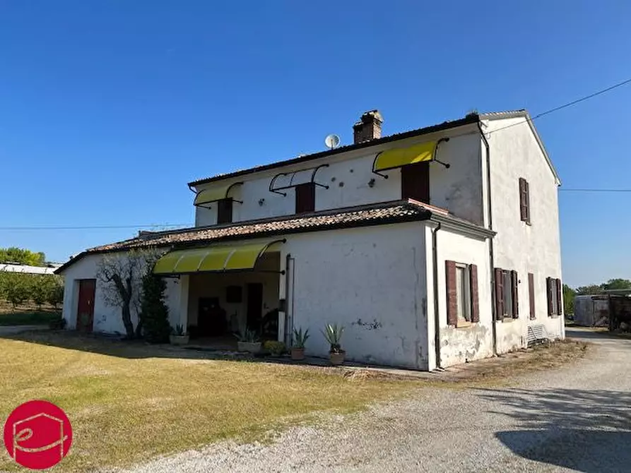 Immagine 1 di Rustico / casale in vendita  a Longiano