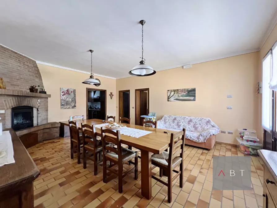 Immagine 18 di Casa bifamiliare in vendita  a Santa Giustina In Colle