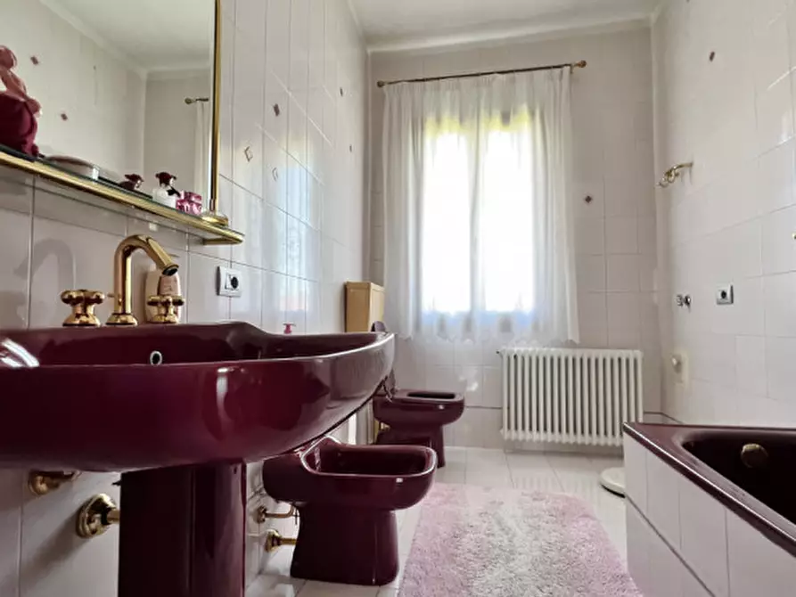 Immagine 25 di Casa bifamiliare in vendita  a Santa Giustina In Colle