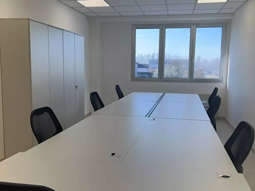 Immagine 10 di Ufficio in affitto  in Via Maestri del Lavoro 7/E a Rovigo