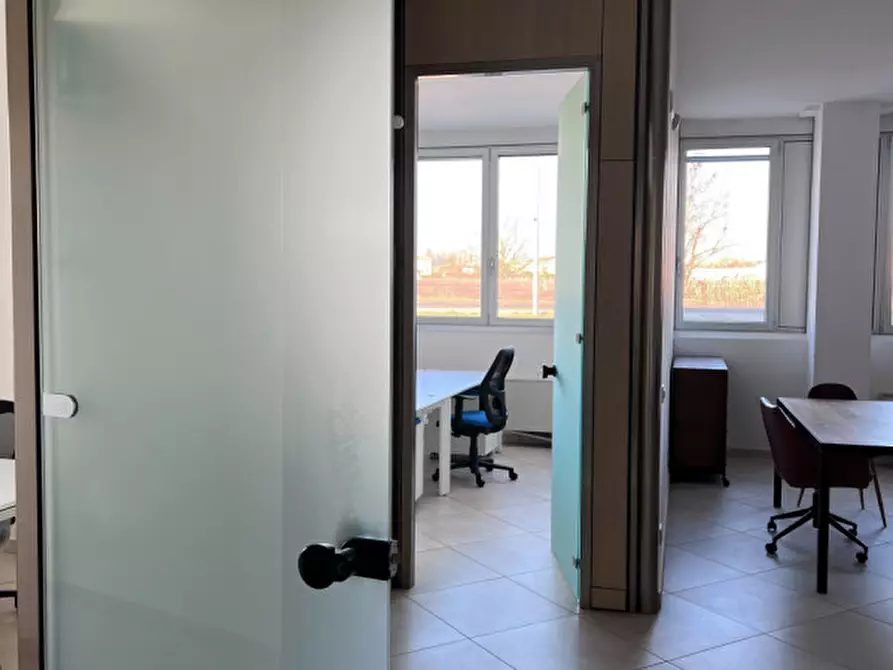 Immagine 13 di Ufficio in affitto  in Via Maestri del Lavoro 7/E a Rovigo