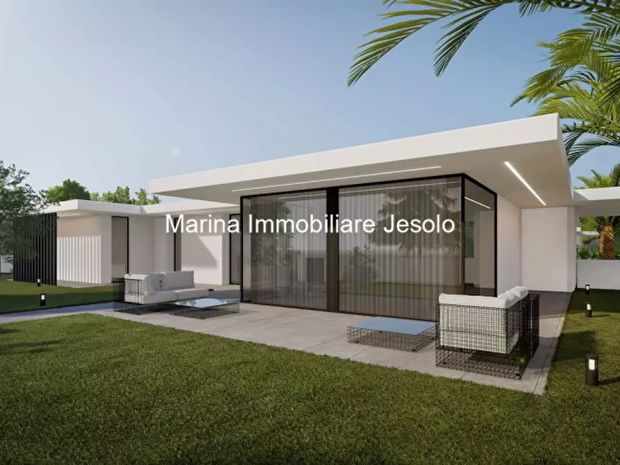 Immagine 1 di Villa in vendita  in Via Pazienti a Jesolo