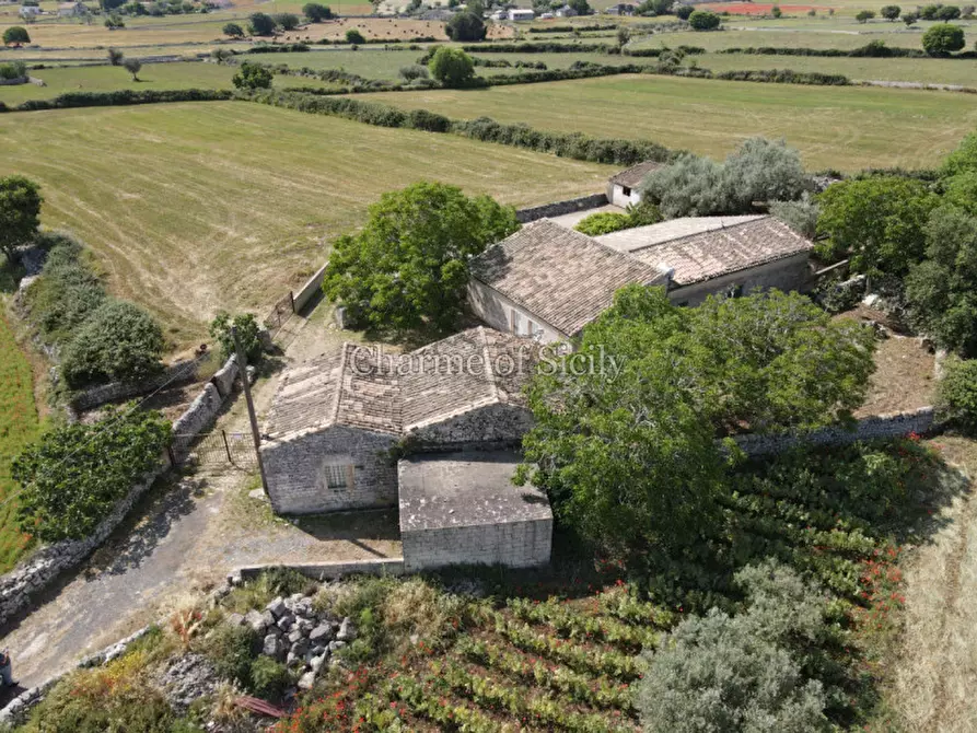 Immagine 1 di Casa indipendente in vendita  in Contrada Pietre Nere a Modica