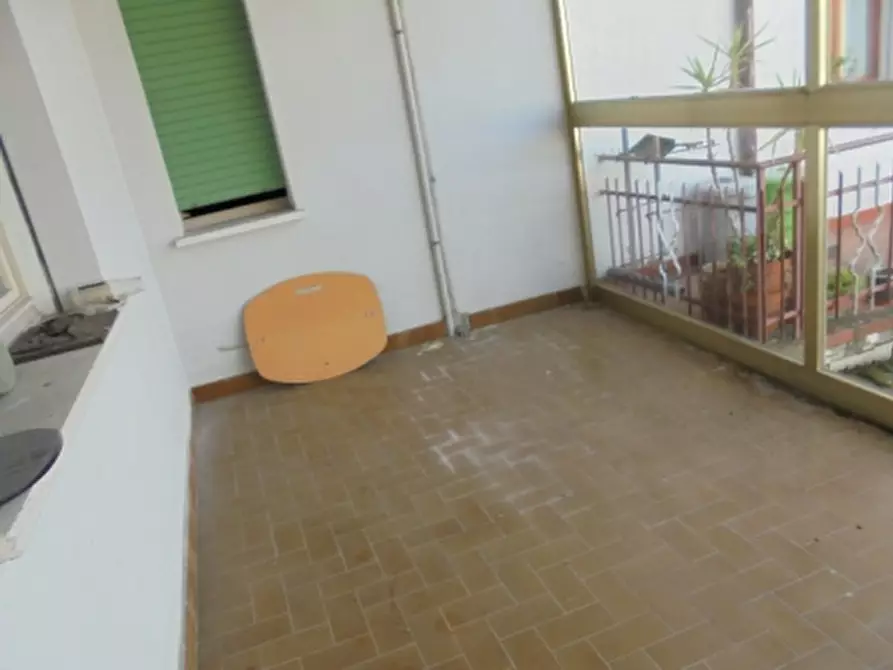 Immagine 19 di Magazzino in vendita  a Riva Del Po