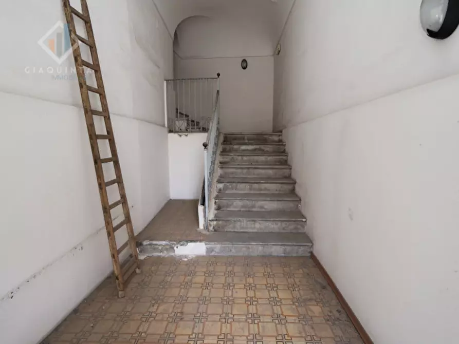 Immagine 4 di Casa indipendente in vendita  in PIAZZA MARIA AUSILIATRICE N.03 a Palagonia