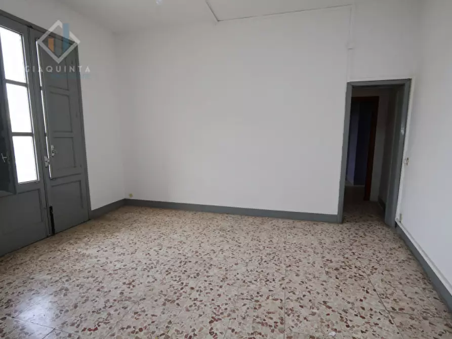 Immagine 30 di Casa indipendente in vendita  in PIAZZA MARIA AUSILIATRICE N.03 a Palagonia