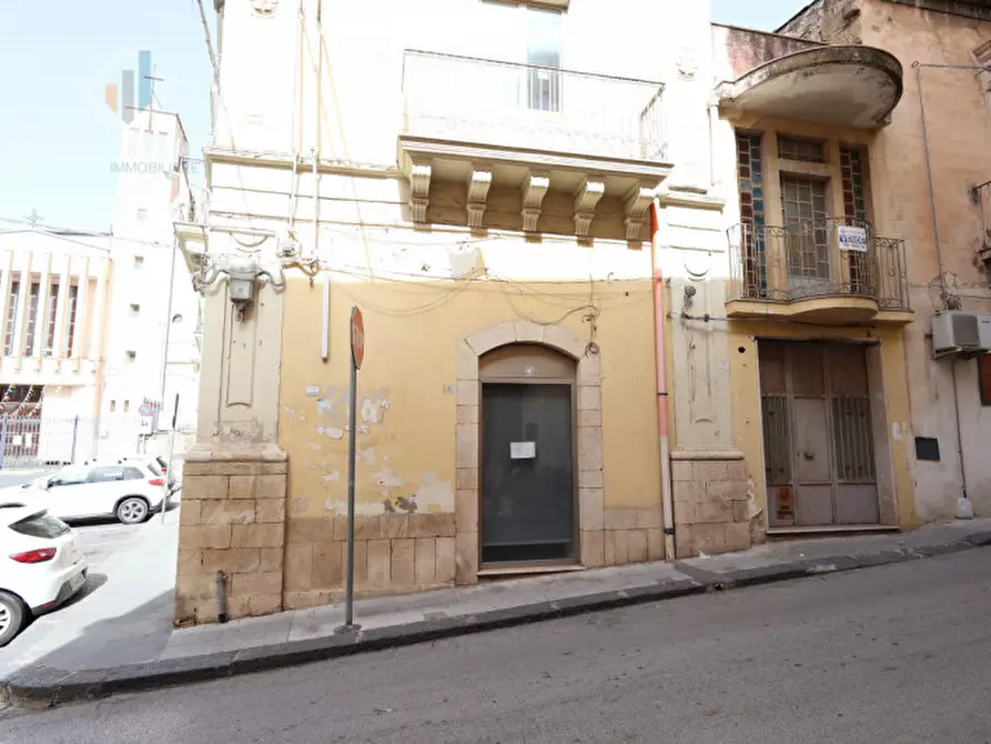 Immagine 34 di Casa indipendente in vendita  in PIAZZA MARIA AUSILIATRICE N.03 a Palagonia