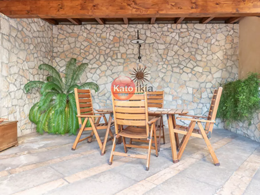 Immagine 3 di Villa in vendita  in Via San Valentino a Montecchio Maggiore