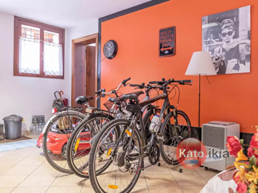 Immagine 31 di Villa in vendita  in Via San Valentino a Montecchio Maggiore