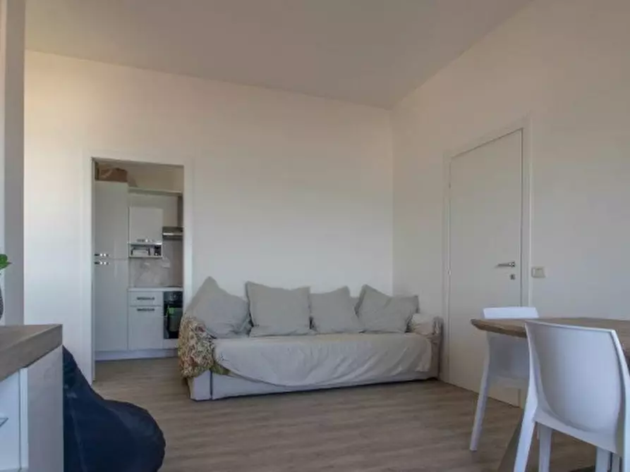 Immagine 9 di Appartamento in affitto  in VIA LORD GEORGE GORDON a Ravenna